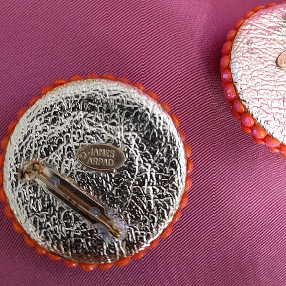 VTG James Arpad collector's brooches - Picture 4 of 7